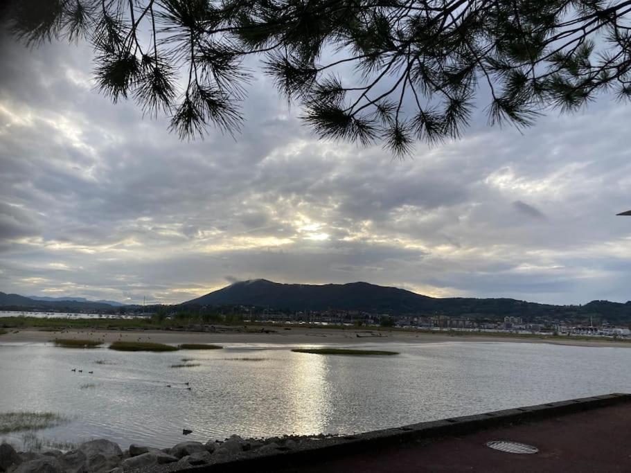 Hendaye Plage Charmant Studio 2Pers Avec Grande Terrasse Vue Mer Buitenkant foto